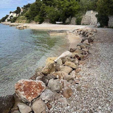 Amore Apatmani Celina Bagian luar foto