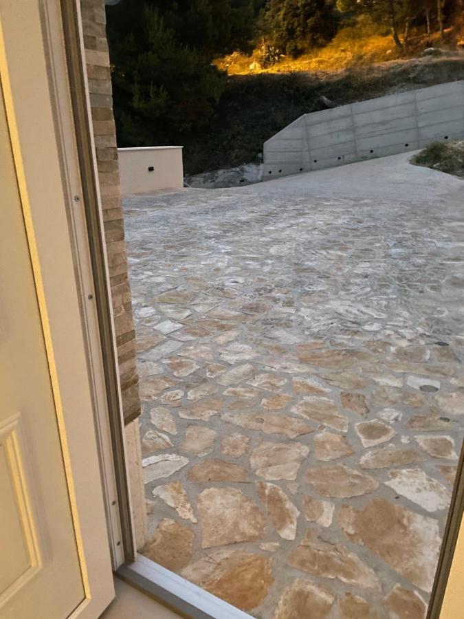 Amore Apatmani Celina Bagian luar foto