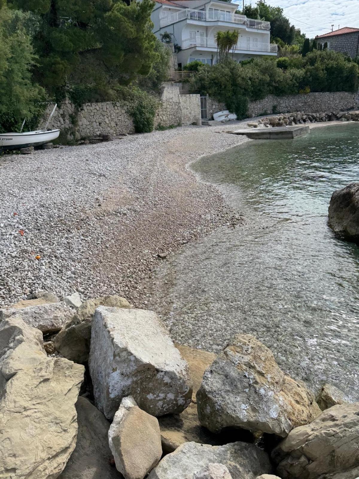 Amore Apatmani Celina Bagian luar foto